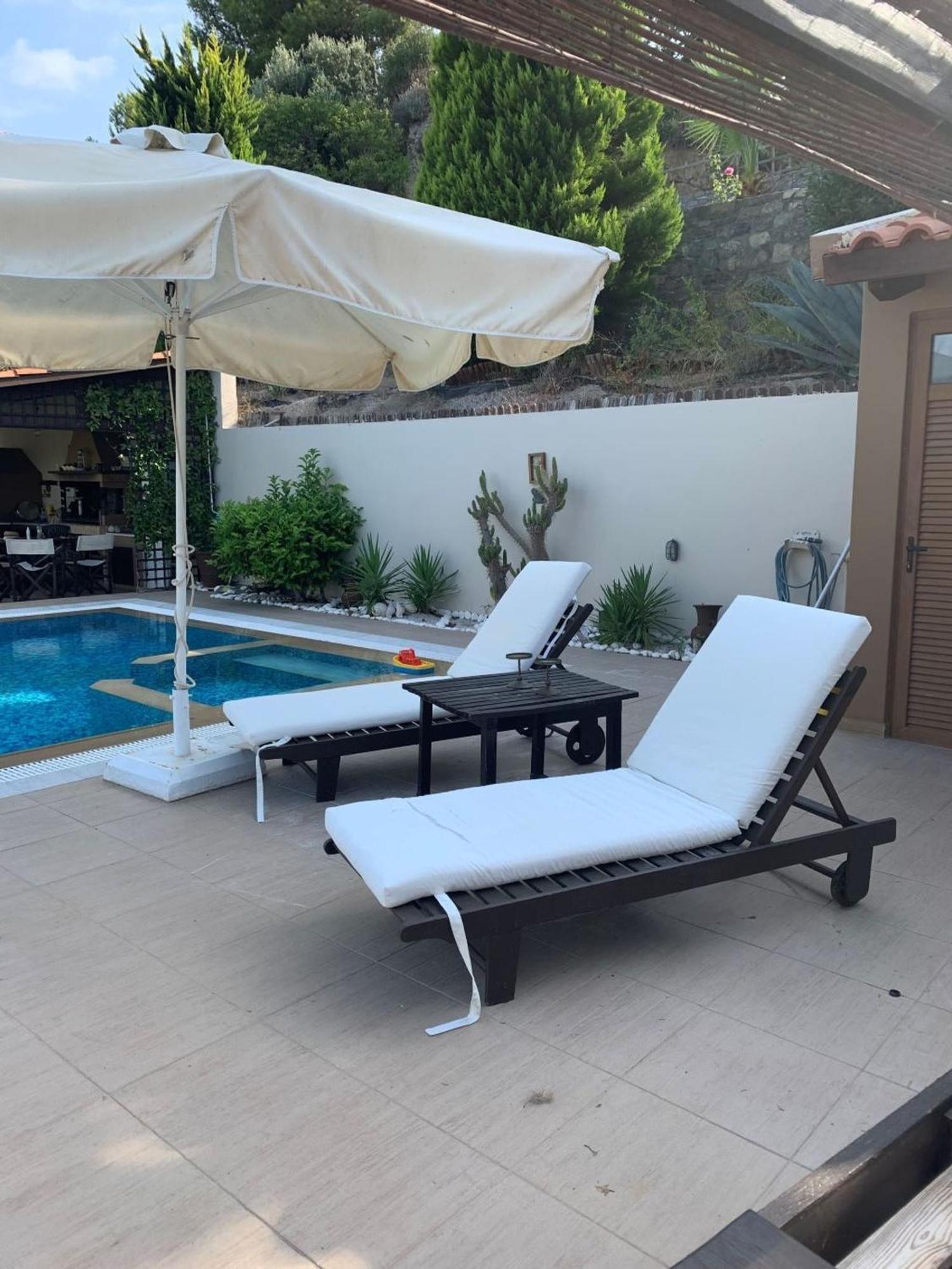 Villa Karteros With Swimming Pool Bbq Héraklion